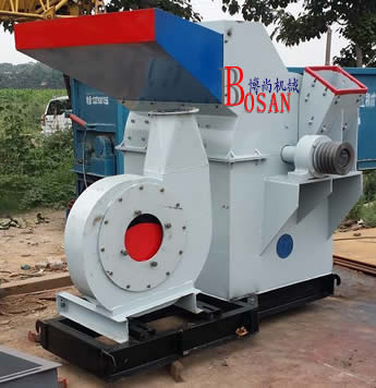 多功能粉碎機(jī) 雙口粉碎機(jī) 邊角料粉碎機(jī) 木頭粉碎機(jī) 小樹枝粉碎機(jī)